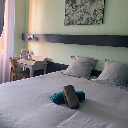 Caveau Du Rond Point Buxy Esterno foto